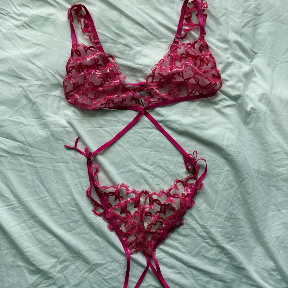 NWT Victoria's Secret Pink Lace Lingerie Set